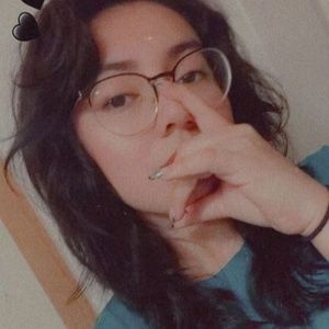 Meet your Posher, Celeste